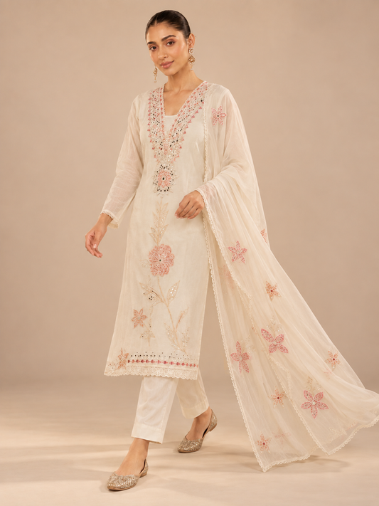 Nayaab Noor Mirror Embroidered Suit Set