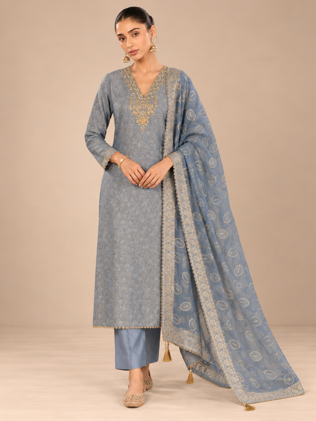 Zareen – Embroidered Suit